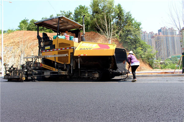 瀝青工程 、道路施工